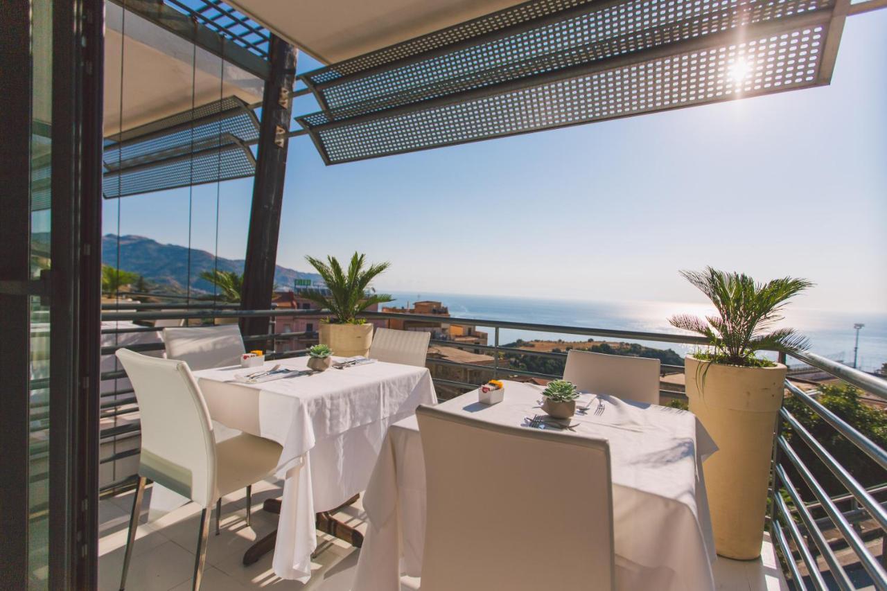 Taormina Palace Hotel Exterior foto